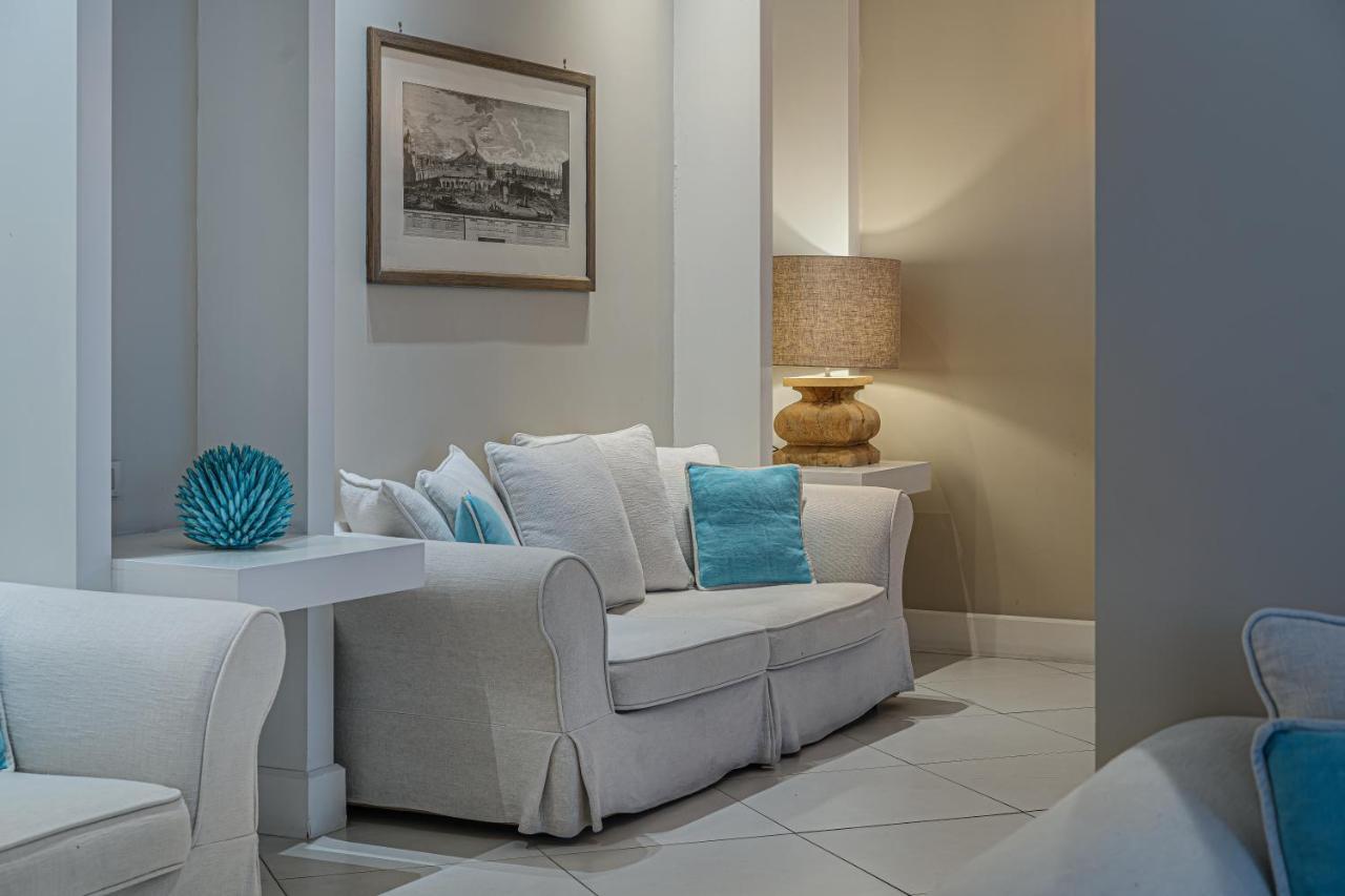 Hotel Capri Sorrento Bagian luar foto