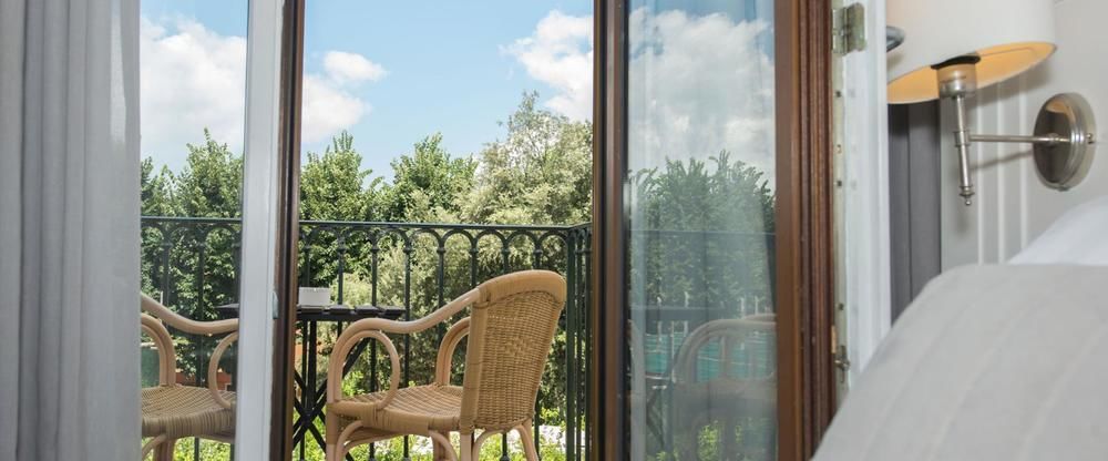 Hotel Capri Sorrento Bagian luar foto